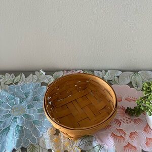 Longaberger Honey Brown Handwoven Round Basket